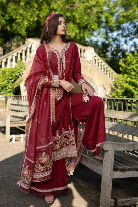 Zarmeen & Emaan Lawn Code: Z.E-535
