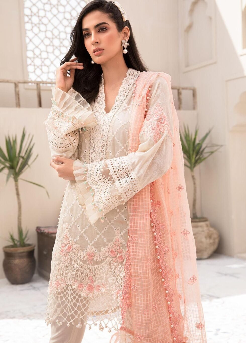 zarmeen emaan linen 350