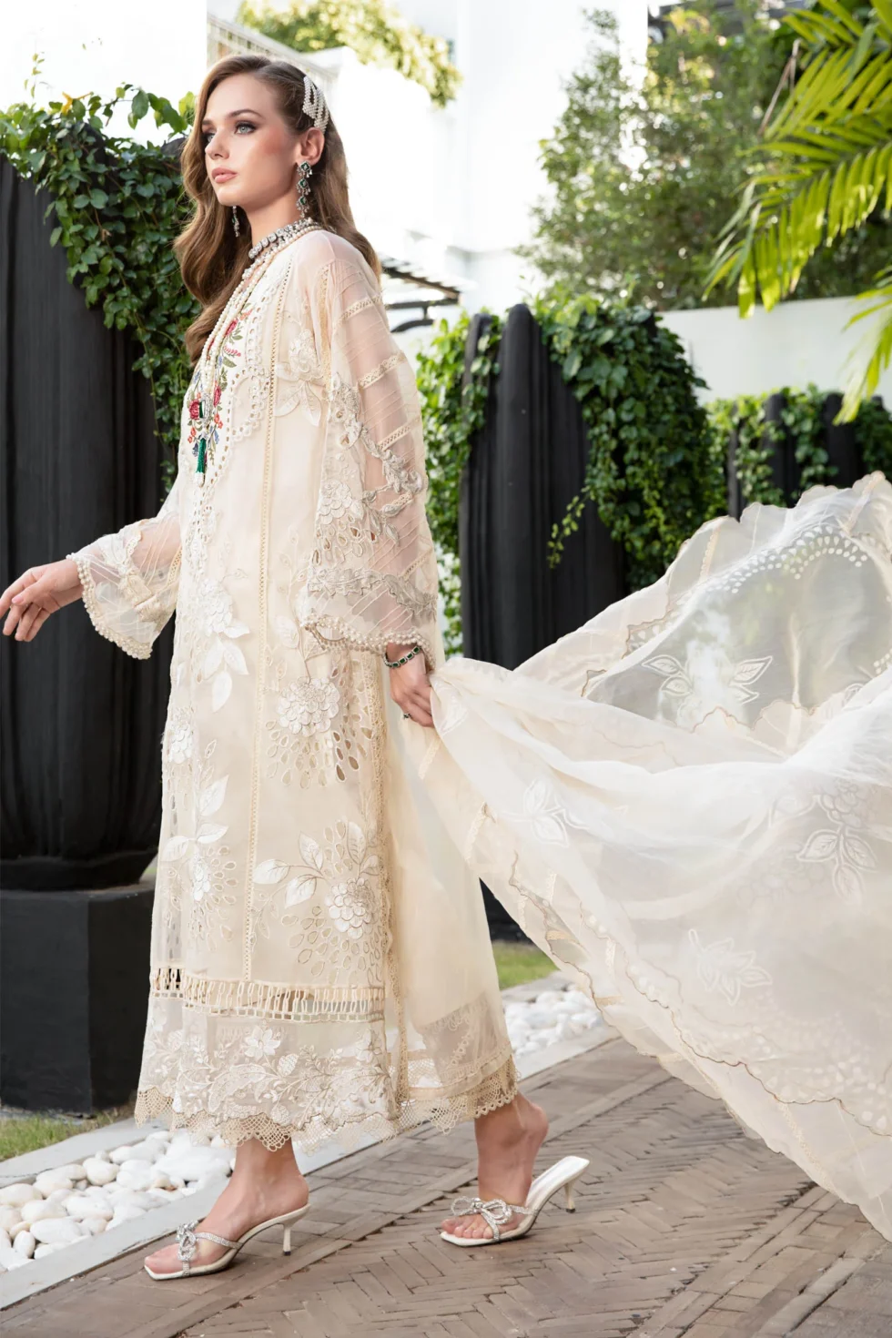 zarmeen emaan viscose 557